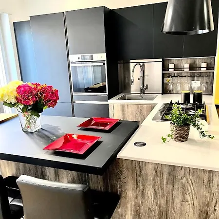 Apartment Pamphili Charme *